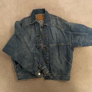 American Eagle 90s style jean jacket